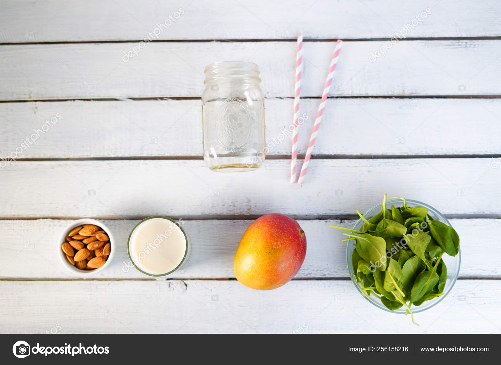 Batido de mango con leche de almendras