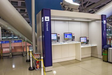 Osaka, Japonya - 14 Mart 2018: Nokta ücretsiz internet hizmeti Kansai Uluslararası Havaalanı (KIX) içinde Japonya en önemli ticari hava alanları biridir.