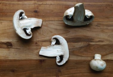 şampanyalar çok çeşitli yemeklerle kullanılabilir