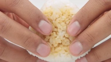 onigiri, pirinç topu