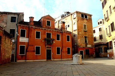 Venezia, İtalya, 28 Aralık 2018 tipik Venedik sarayı