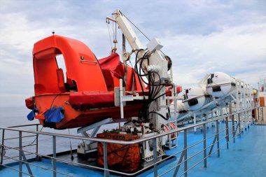 cruise feribot filika çağrıştıran görüntü