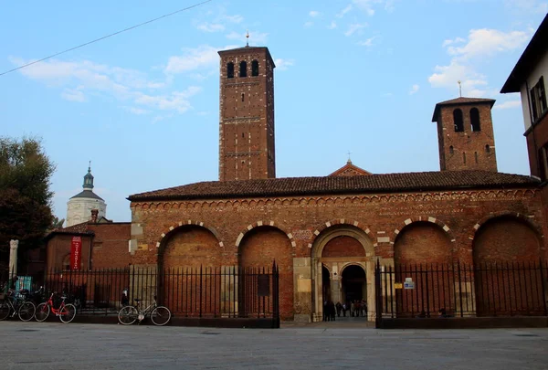 Milán Italia Octubre 2017 Basílica Sant Ambrogio Patrona Milán Una —  Fotos de Stock