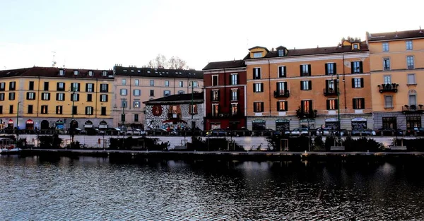 Milán Italia Enero 2017 Naviglio Grande Refugio Bohemio Ciudad Lleno — Foto de Stock