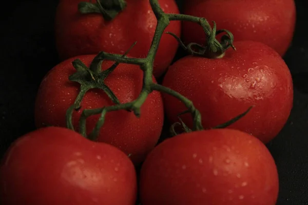 Red Fresh Organic Tomatoes Black Background — Stock Photo, Image