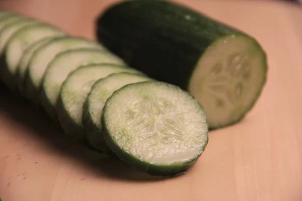 Organic Cucumber Slices Wooden Background — Stock Photo, Image