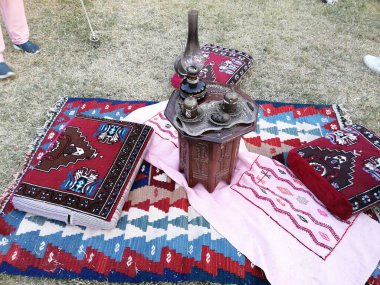 Geleneksel köy hayatı ve eski nesneler