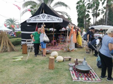 Geleneksel köy hayatı ve eski nesneler