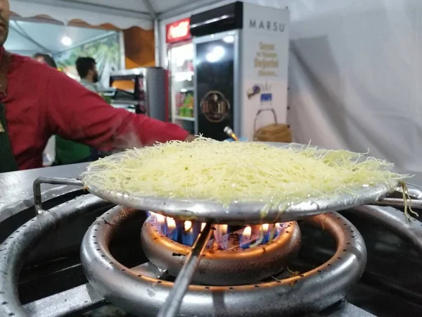 Kaas Kunefe Met Hatay Stijl — Stockfoto