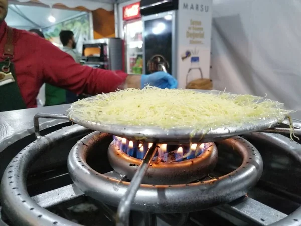 Kunefe Keju Dengan Gaya Hatay — Stok Foto