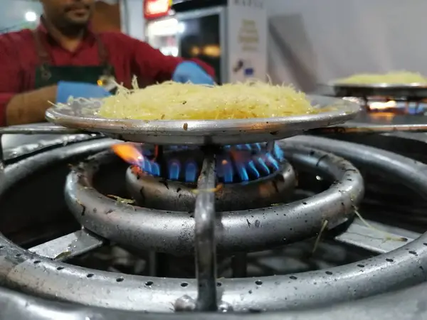 Kunefe Keju Dengan Gaya Hatay — Stok Foto