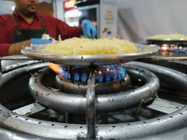 Sajt Kunefe Hatay Stílusban — Stock Fotó