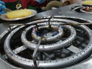 Nefis hatay usulü peynirli kunefe.