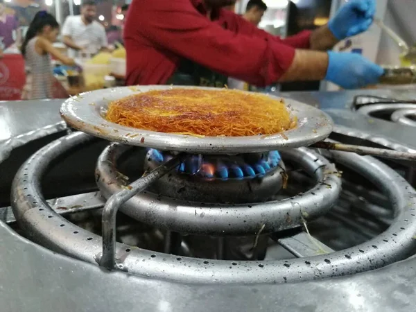 Köstlichen Hatay Stil Käse Kunefe — Stockfoto