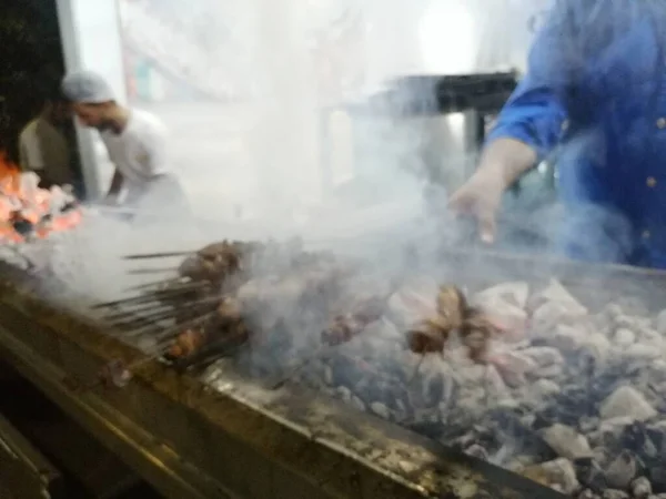 Schaschlik Bereitet Sich Auf Einem Grill Über Holzkohle Vor Schaschlik — Stockfoto