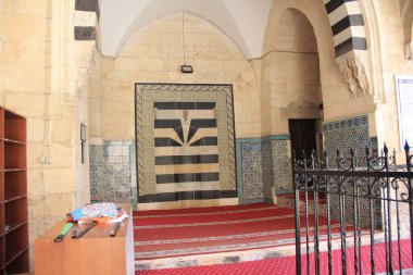 Tarihi eski ahşap adana evleri