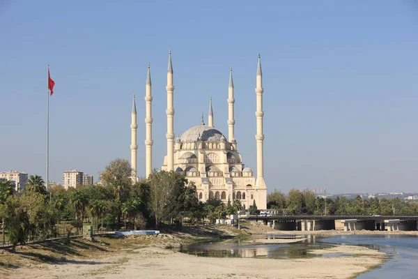 Történelmi Központ Mecset Adana — Stock Fotó