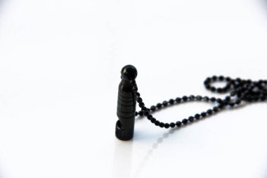 Modern, şık ve şık mücevherler.