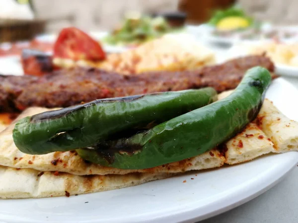 Delicious Adana Kebab Salads — Stock Photo, Image