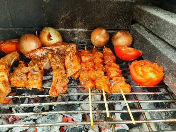 Delizioso Kebab Insalate Adana — Foto Stock