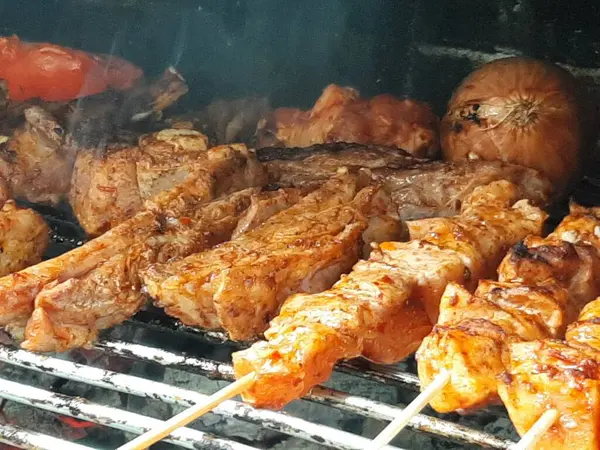 Delicioso Kebab Adana Saladas — Fotografia de Stock