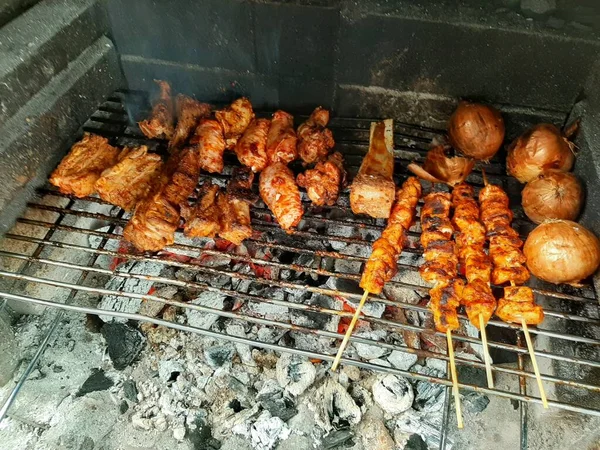 Delicioso Kebab Adana Saladas — Fotografia de Stock