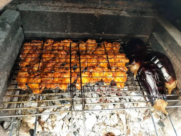 Delicioso Kebab Adana Saladas — Fotografia de Stock