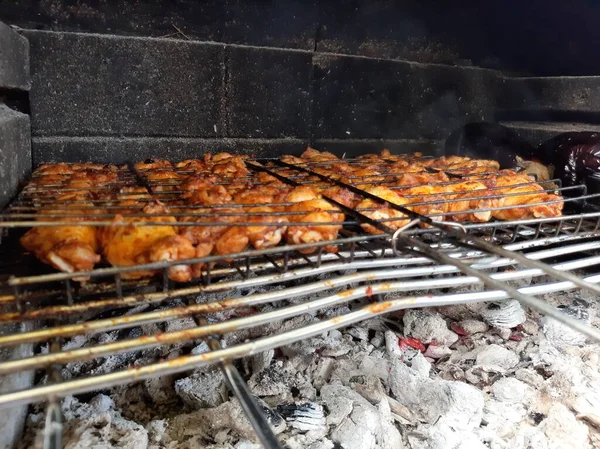 Ízletes Adana Kebab Saláták — Stock Fotó