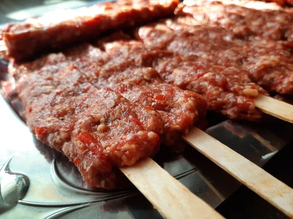 Delicioso Kebab Adana Saladas — Fotografia de Stock