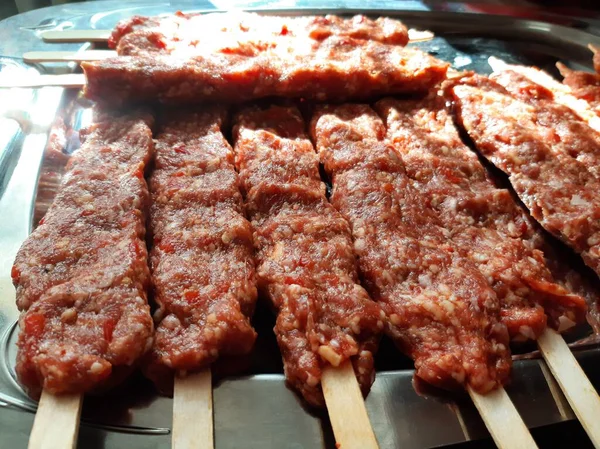 Delicioso Kebab Adana Saladas — Fotografia de Stock