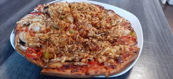 Varm Och Läcker Pizza — Stockfoto