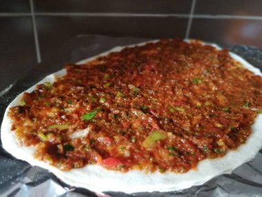 Lezzetli Türk pizzası Lahmacun.