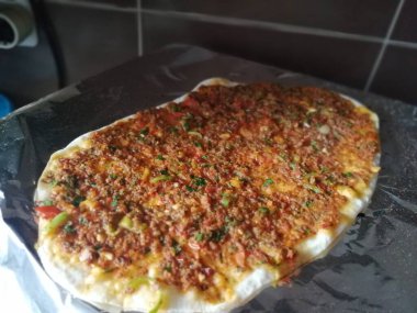Lezzetli Türk pizzası Lahmacun.
