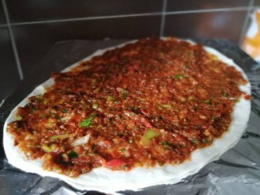 Lezzetli Türk pizzası Lahmacun.