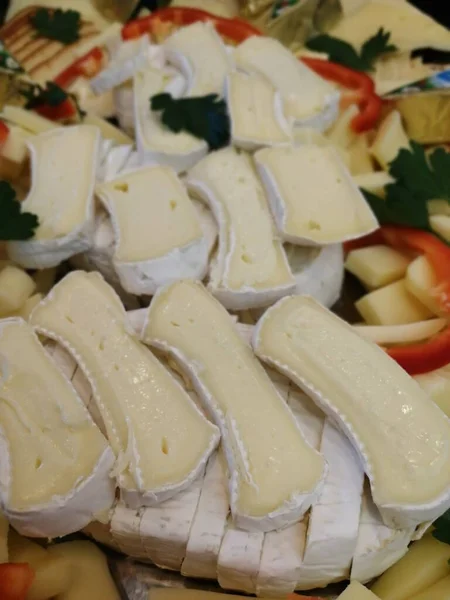 Cheese Plate Served Various Cheeses Table — Stock Photo, Image