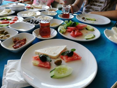 taze ve organik lezzetli açık büfe kahvaltısı