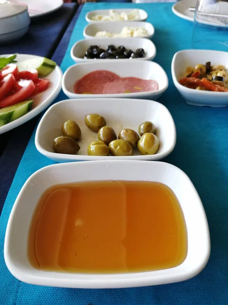 taze ve organik lezzetli açık büfe kahvaltısı