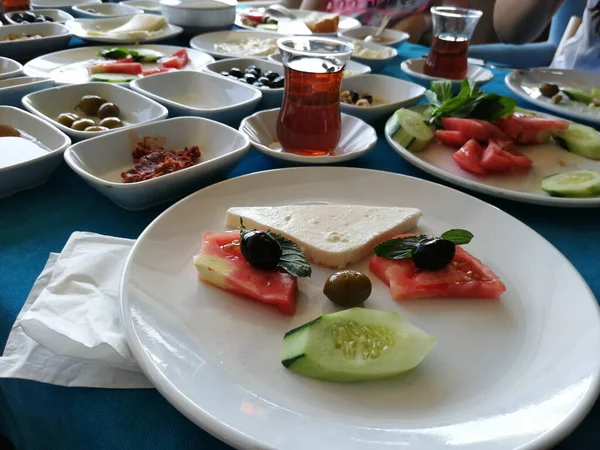 taze ve organik lezzetli açık büfe kahvaltısı