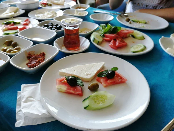 taze ve organik lezzetli açık büfe kahvaltısı