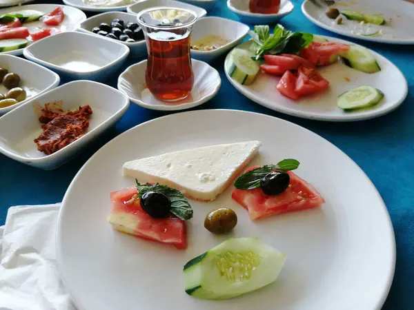 taze ve organik lezzetli açık büfe kahvaltısı