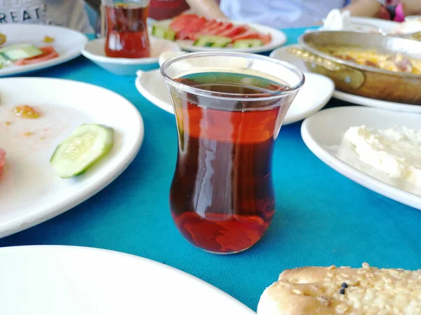 taze ve organik lezzetli açık büfe kahvaltısı