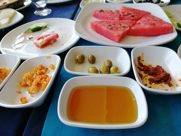 taze ve organik lezzetli açık büfe kahvaltısı