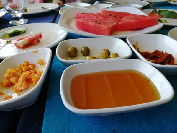 taze ve organik lezzetli açık büfe kahvaltısı