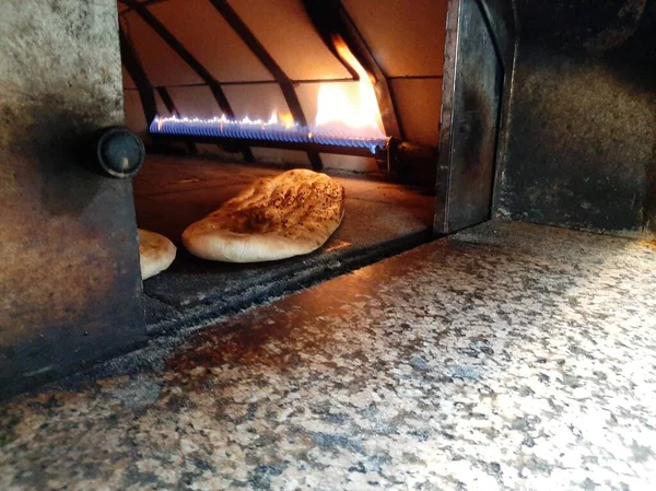 Fresh Hot Bread Oven — Stock Photo, Image