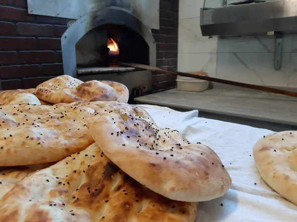 Pane Fresco Caldo Dal Forno — Foto Stock