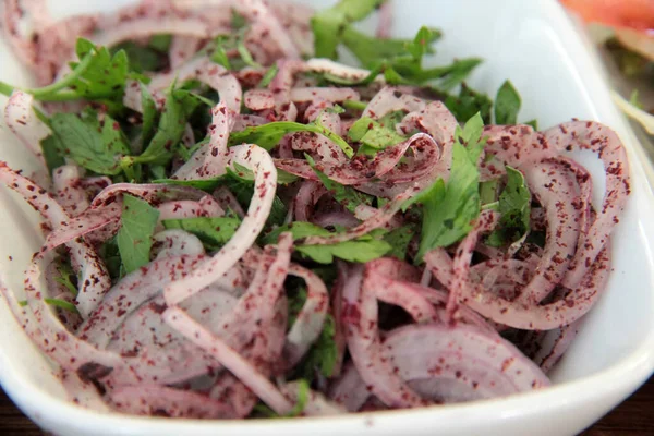 Deliciosas Saladas Feitas Com Legumes Orgânicos — Fotografia de Stock