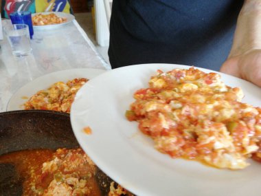 Tabakta lezzetli sebze tabağı