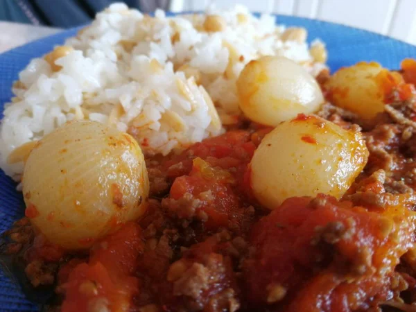 Tabakta lezzetli sebze tabağı