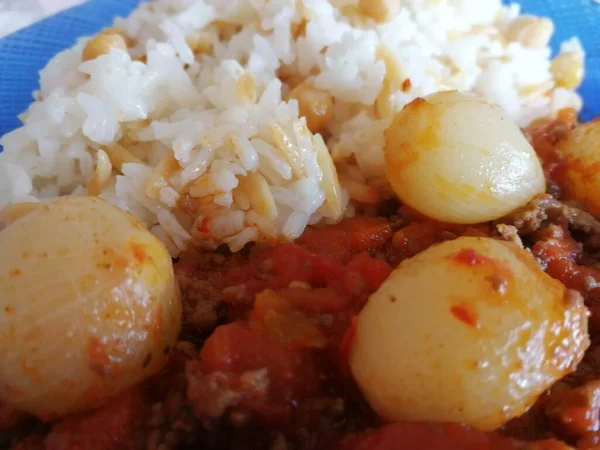 Tabakta lezzetli sebze tabağı