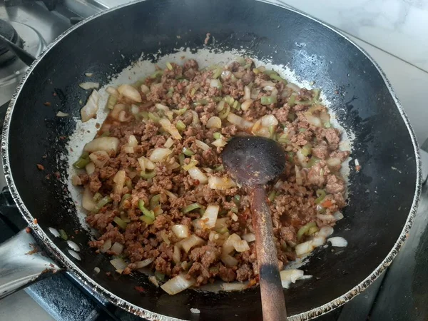 Tabakta lezzetli sebze tabağı